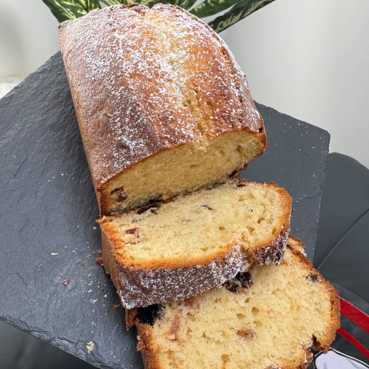 Vanilla raisin Loaf  - Nigerian food delivery Leeds | Gladilicious Kitchen
